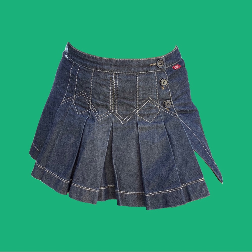 Rockin’ miss sixty denim pleated skirt✨